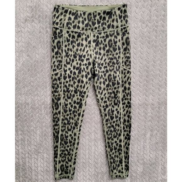 Victorias Secret Incredible Essential Women's 10 Green Leopard Print Leggings‎ - Picture 1 of 10